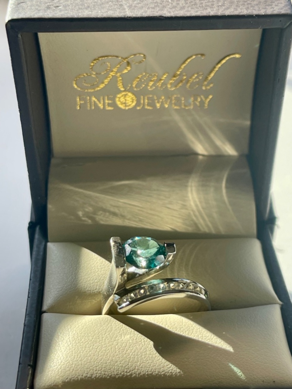 Frank Reubel Caribbean Blue Topaz Ring - Picture 7 of 7